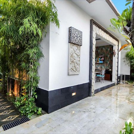 Boutique Villa Grace Sanur Buitenkant foto