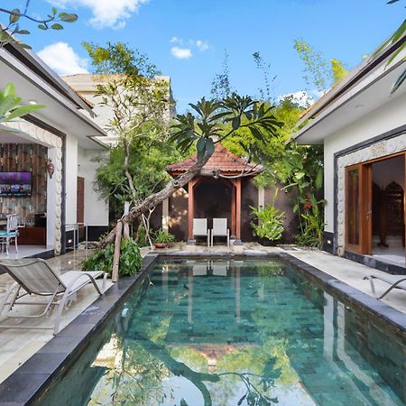 Boutique Villa Grace Sanur Kamer foto